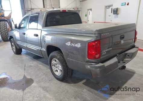 2005 Dodge Dakota Slt z USA, uszkodzony, nr VIN 1D7HW48N05S130113